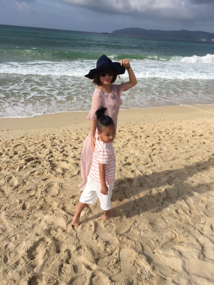 碧海蓝天亚龙湾,三亚美丽的亚龙湾