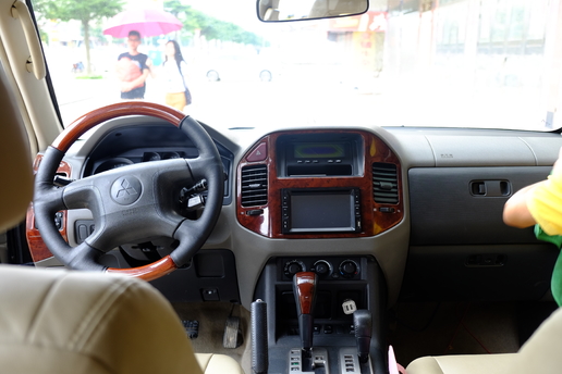 一代经典三菱帕杰罗,三菱帕杰罗的传奇一生