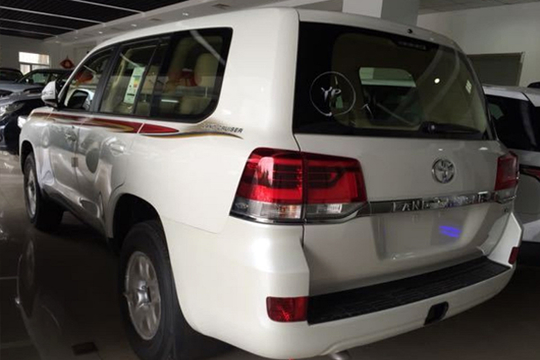 2012款中东版兰德酷路泽4000vxr,2016中东版兰德酷路泽4000评价