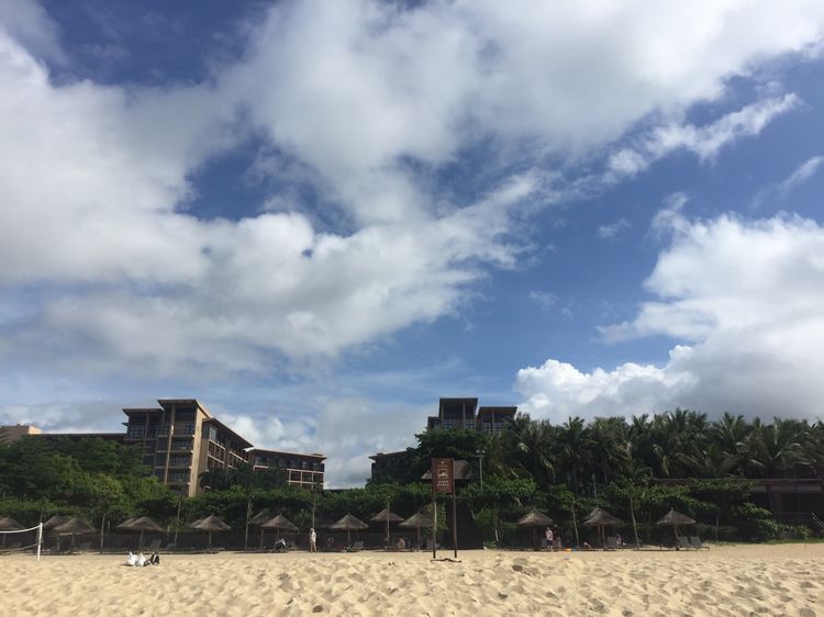 碧海蓝天亚龙湾,三亚美丽的亚龙湾