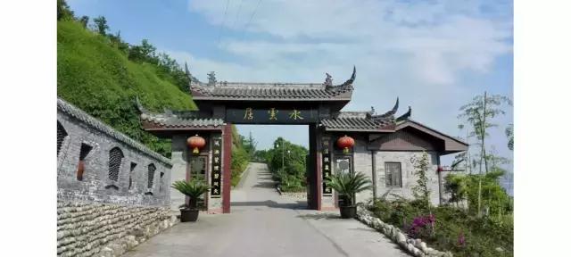 这家从长江边搬到成都的河鲜，不知收获了多少人的胃