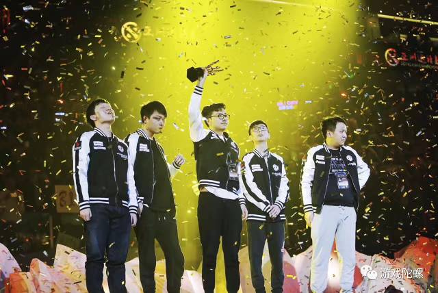 赛事、俱乐部、培训、代练，正在暴走的中国电竞谁能最后赚到钱？