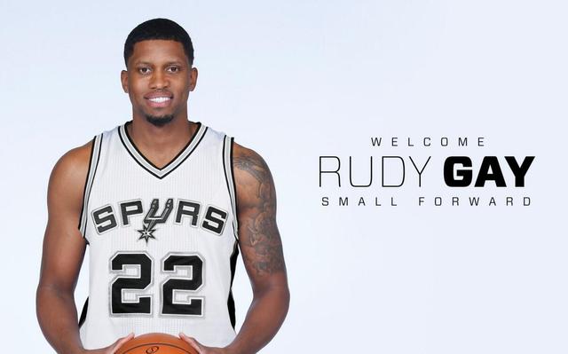 盖伊晒马刺新“三巨头”照片,三人球衣是2号、12号、22号!