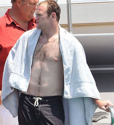 鲁尼欧洲杯首战闪耀光芒,鲁尼第一次参加欧洲杯