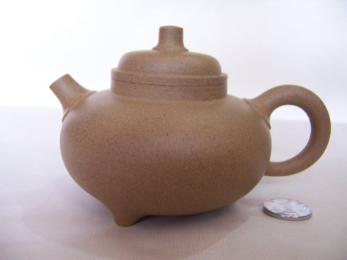 紫砂壶为何有的很贵有的很便宜,紫砂壶价格悬殊太大了