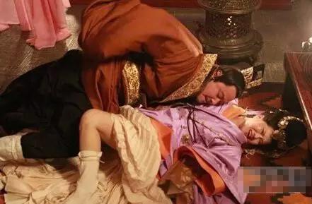 恶人也会报恩？流氓皇帝的柔情