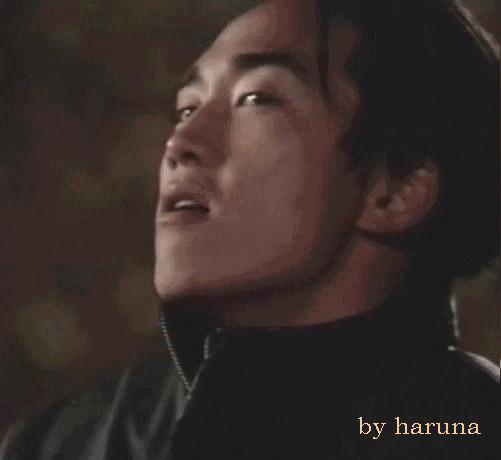 丈夫床下安窃听器,丈夫在妻子车里安装窃听器犯法吗