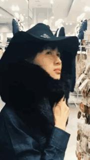 papi酱婚姻给女人带来了什么,美貌与才华于一身的网红papi酱