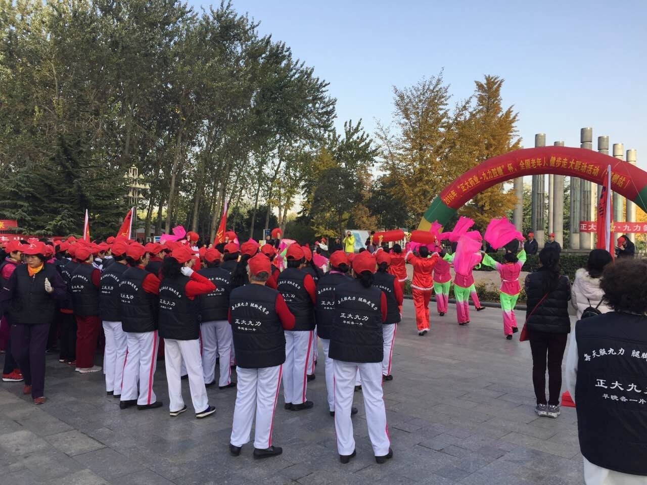 哪些单品年销售量突破一个亿,哪些单品年销售量突破一千亿