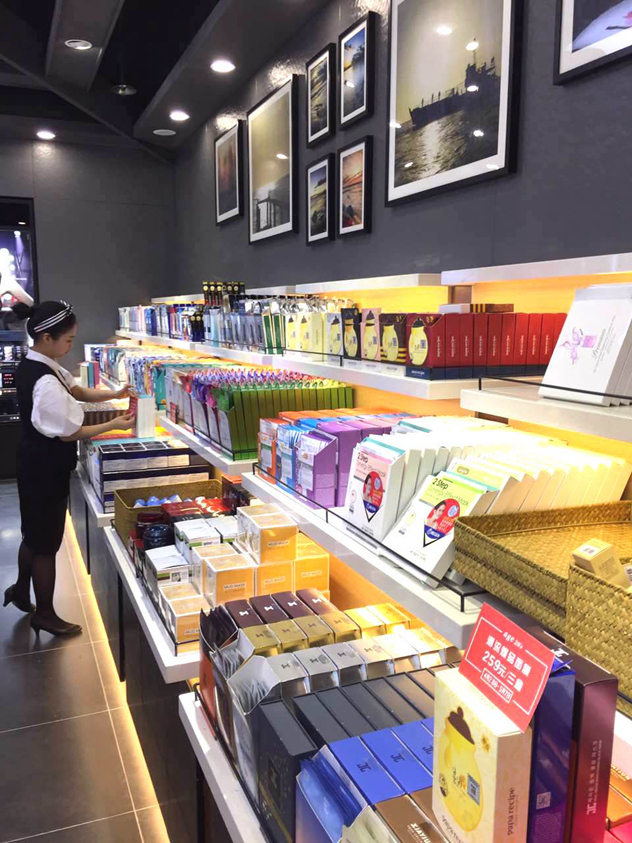 年坪效超11万这家进口品连锁靠哪“三不”?