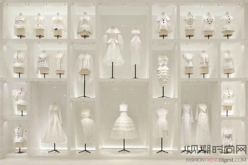 迪奥品牌介绍图片高清,迪奥100周年秀场