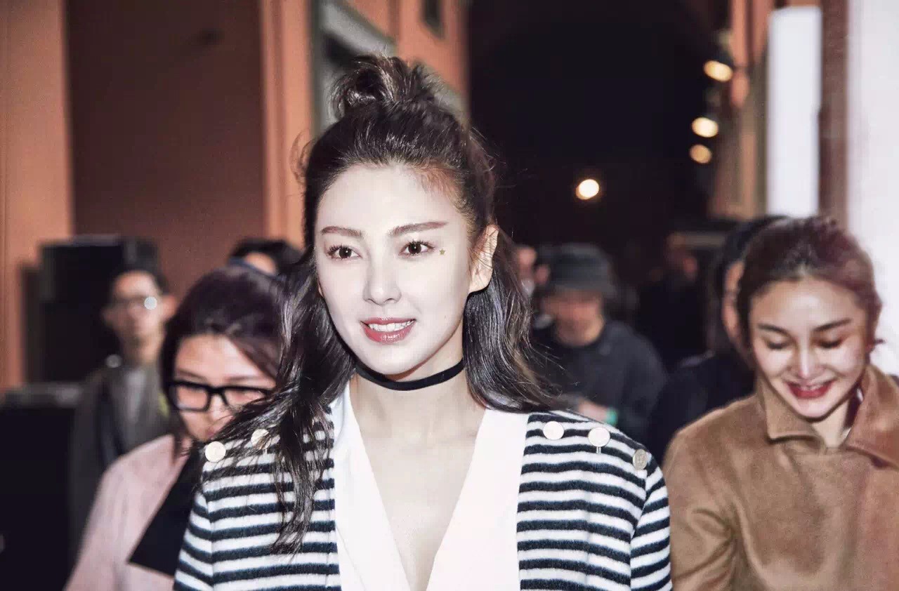 maxmara秀场视频完整版,走秀maxmara