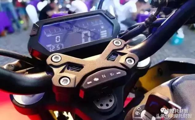 街车摩托车性价比新手入门车推荐,街车摩托入门推荐8000左右