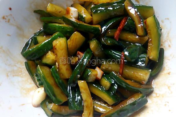 买来黄瓜吃不完自己怎样做酱黄瓜,第二天就能吃的酱黄瓜的腌制方法