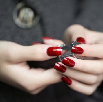 指甲上涂的好看的显白的指甲油,你的指甲好看吗