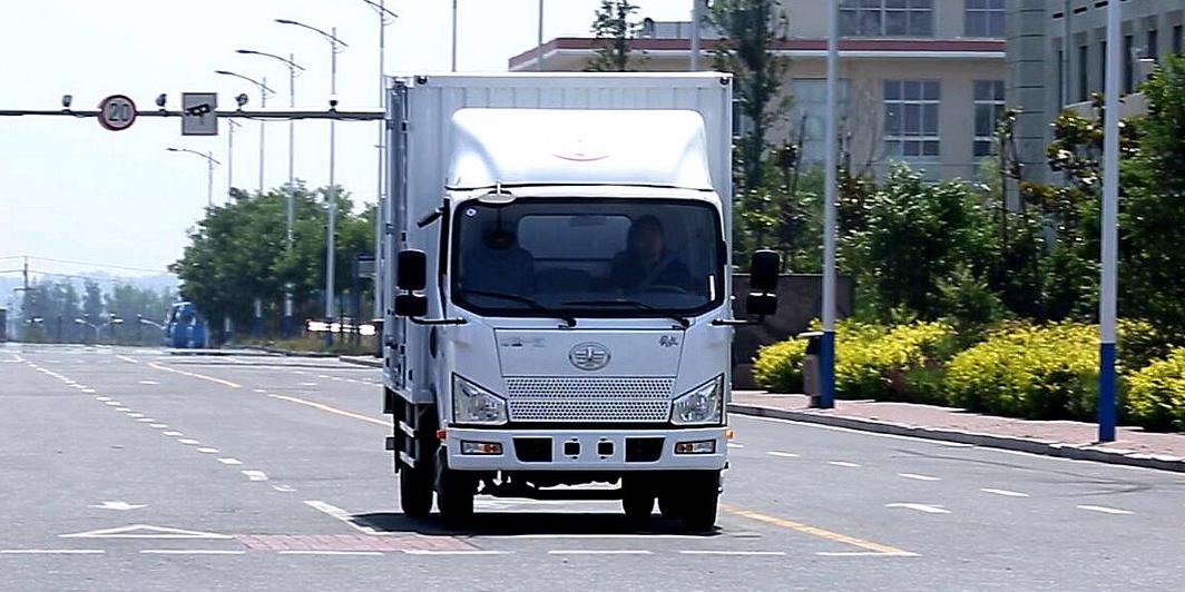 一汽解放轻卡j6f好还是虎威好,解放j6f轻卡和领航轻卡哪个更好