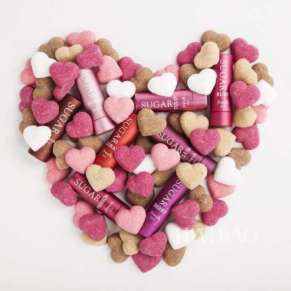 一生要吃掉1.8公斤口红的你，还不快看看这些“食品级口红”！