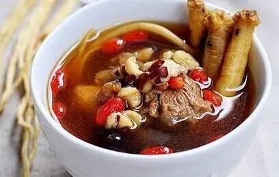 吃哪些食物能快速提升血小板,吃什么食物能帮助升血小板