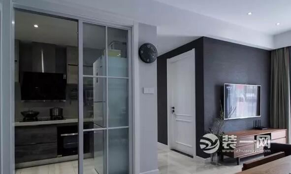 女主偏爱高冷范儿,山东岛城山河城伴山星河小区,101m²户型参考