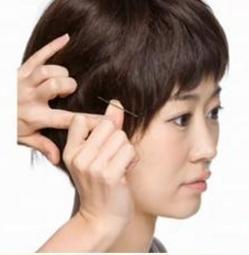 戴假发全过程的教程,明星戴的假发怎么弄的