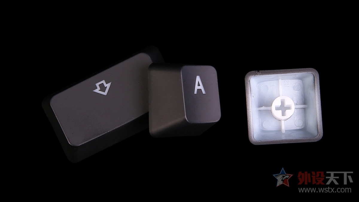 akkoducky联名键盘,akkoducky粉色键盘