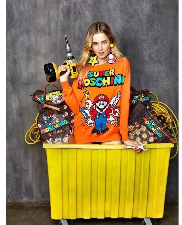 lvsupreme联名款牛仔外套,lv衣服上面有个supreme联名是真的吗