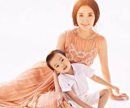 贾静雯至尊红颜动图,贾静雯至尊红颜最美瞬间