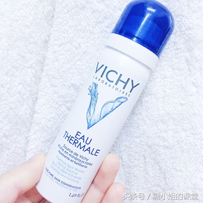 驱蚊、补妆、口红、……你的包里要是没有这些都不能说自己是仙女！