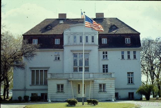 奔驰g级和切诺基,奔驰g和大切诺基