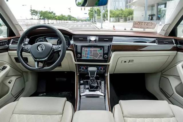 大众辉腾最新款的车,大众辉腾公认的最好的大众车