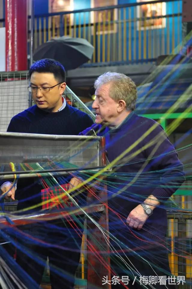 苏格兰的格子裙是民族象征吗,苏格兰的格子