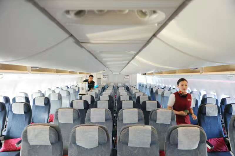 乌鲁木齐机场迎来最大宽体客机波音777—300ER飞乌市—北京航线