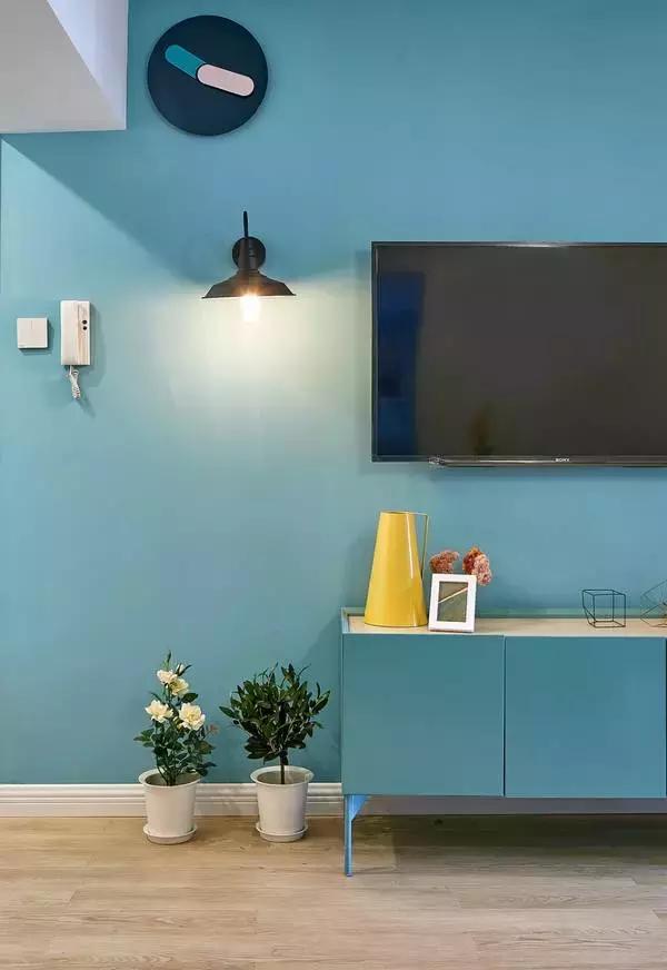 天津姑娘13W逆袭80㎡老房，有颜值又实用，客厅没窗户也能晒太阳！（内附装修干货）