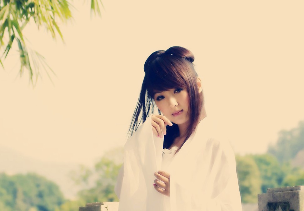 民间故事:无意间救了蝗仙娘娘致使蝗灾肆虐,全因鹿氏先人以貌取人差点害了青蛙大神