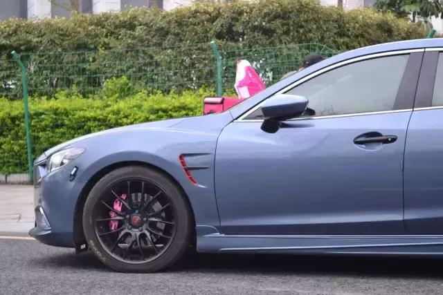 汽车改装的“鲍鱼”卡钳总有一款合你口味