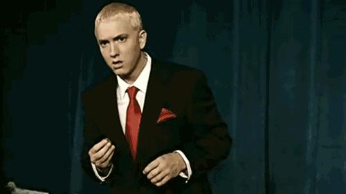 青春期未婚先孕，成为单亲父亲，怒怼整个世界，为女儿杀出一条天路