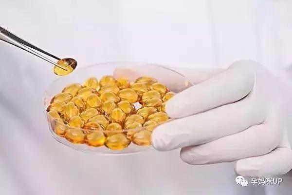 孕期dha鱼油和海藻有什么不同,孕期补充钙和dha的作用是什么