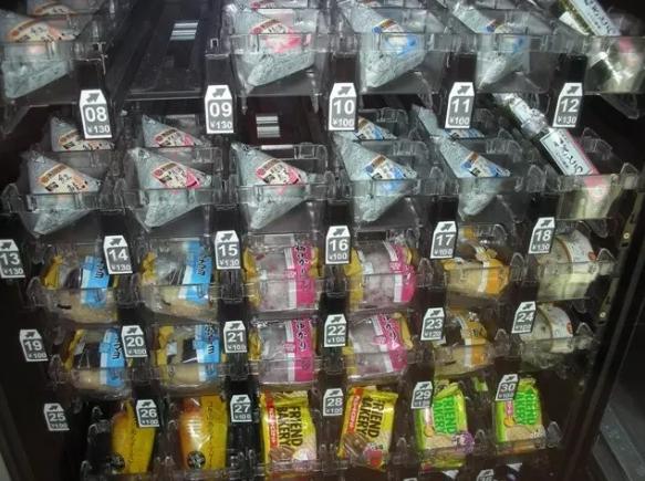 日本自动贩卖机卖寿司,日本饮料自动贩卖机
