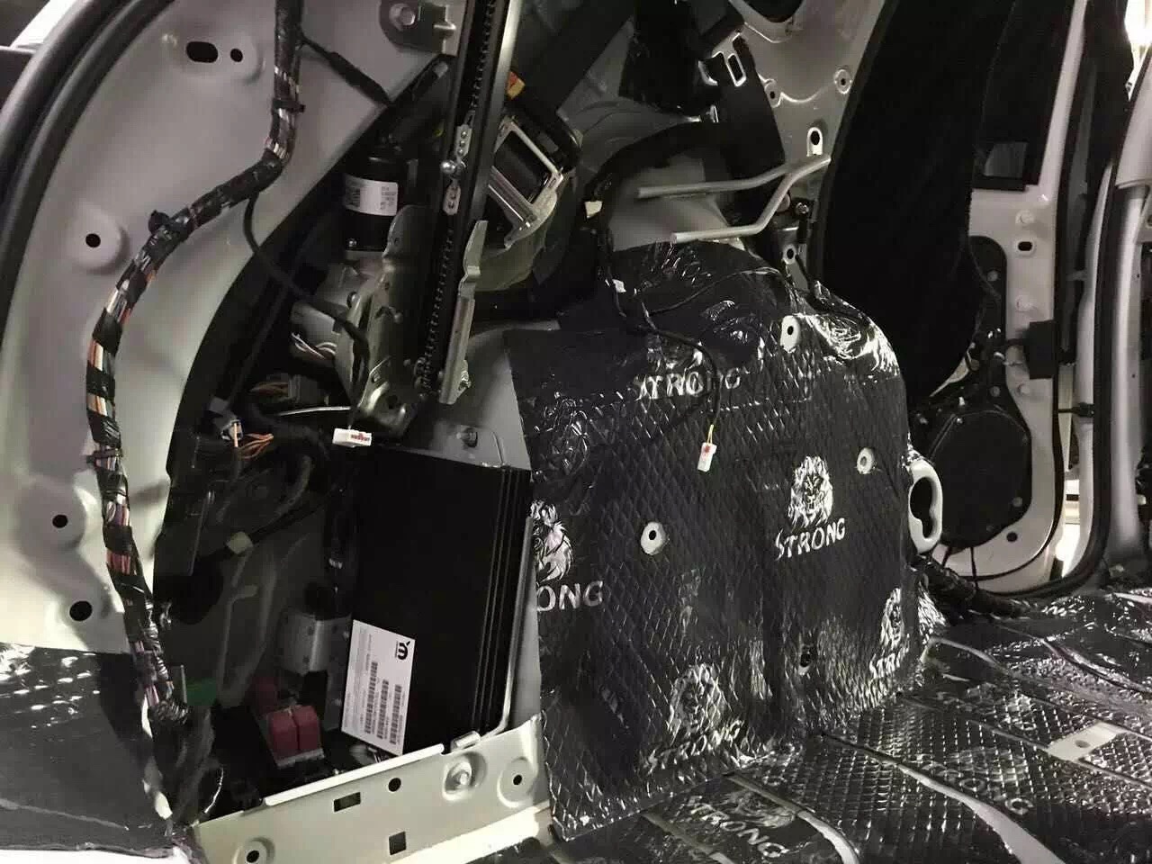 吉普指南者隔音,中山市jeep指南者隔音