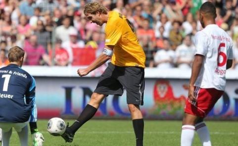 科比和梅西打篮球谁厉害一些,科比和梅西谁是篮球高手