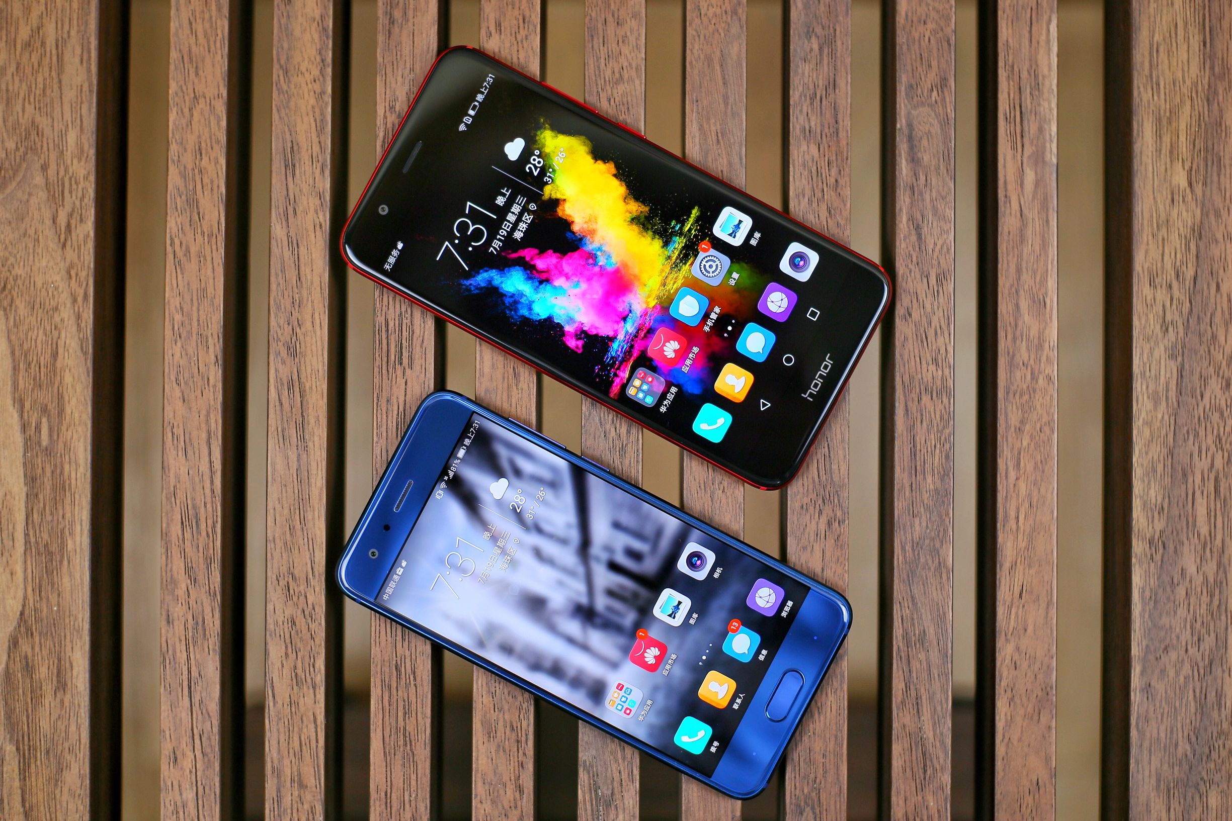 荣耀9和荣耀v9你选哪个,荣耀v9对比荣耀v8