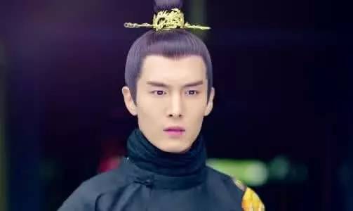 韩东君和黄景瑜认识吗,黄景瑜和韩东君谁红