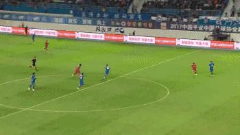 重庆力帆费尔南多过人集锦,球探费尔南多