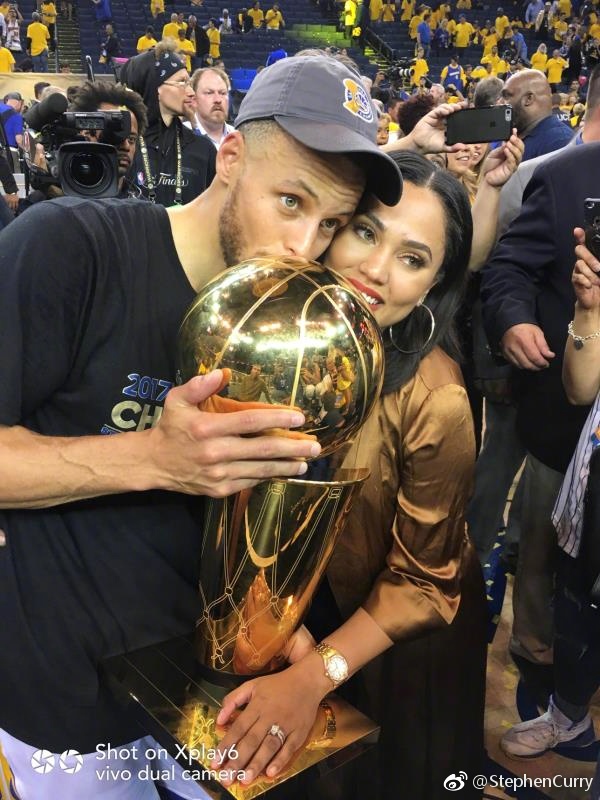 梅西微博热搜,梅西关注了什么人