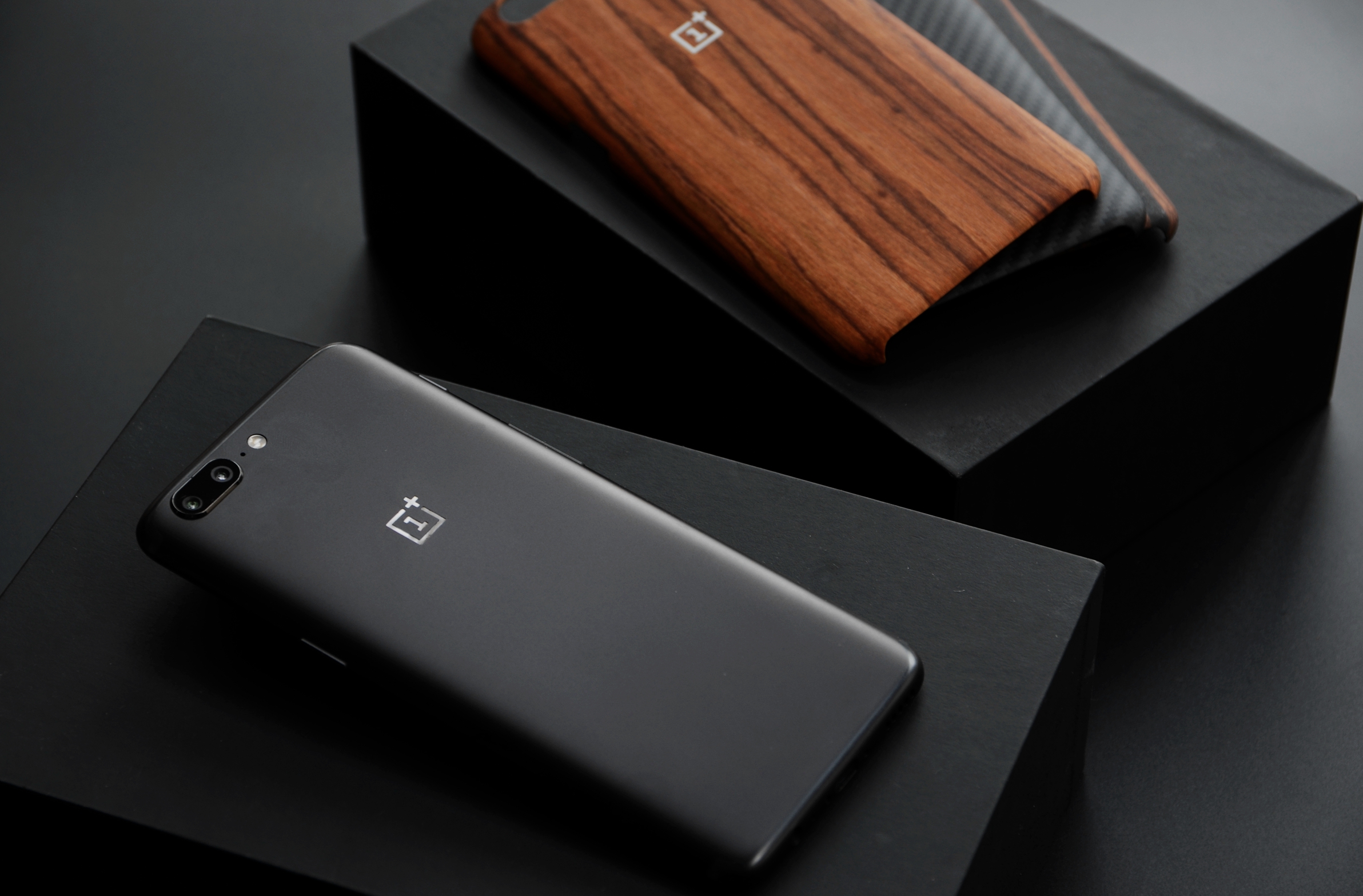 一加5现在还值得入手,一加5到底行不行