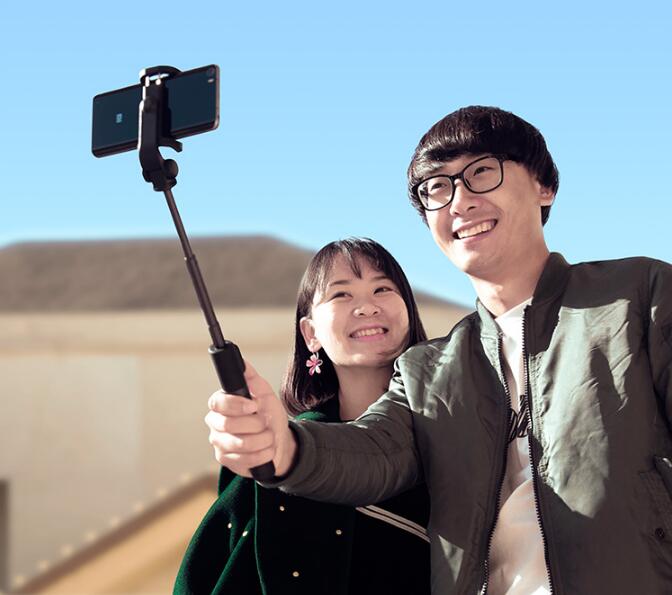 推荐一款最好用的自拍杆,一款好用的自拍杆推荐给大家