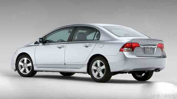 10代手动思域6000断油正常吗,新款思域开了6000公里加速无力