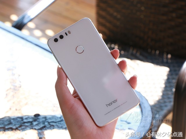 大学生用的3000多的手机推荐,大一女生买什么手机好