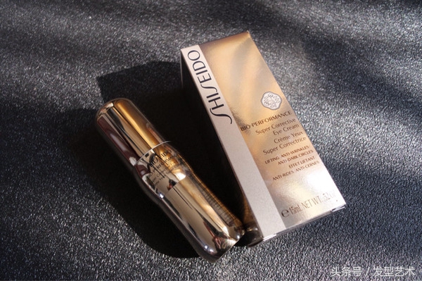 平价淡化眼袋黑眼圈眼霜少于20块,20岁女孩子眼霜平价推荐