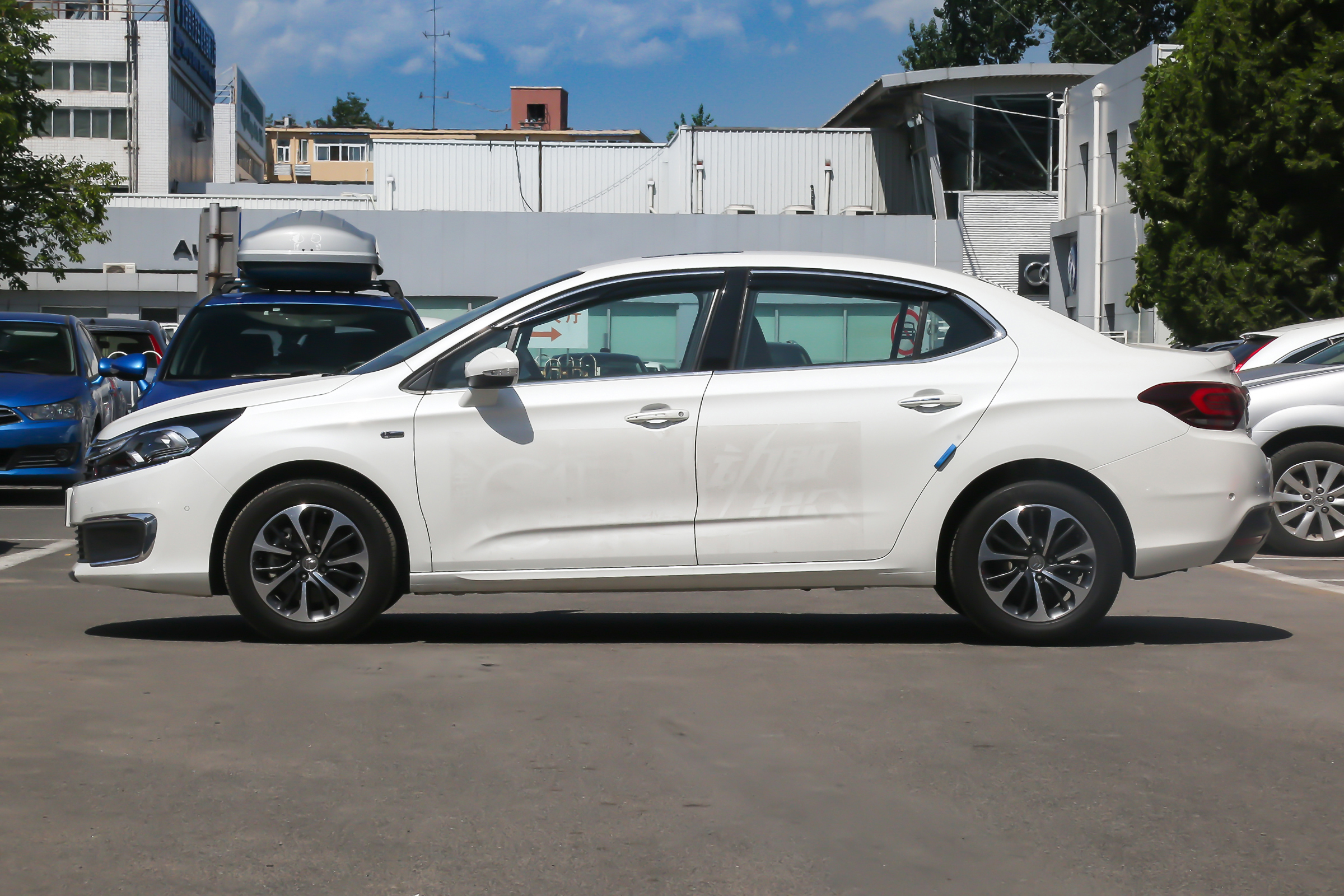 雪铁龙c4数据,雪铁龙c4l1.6t